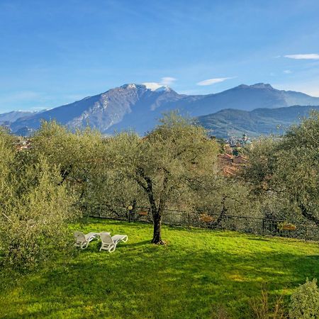 Aparthotel Englovacanze Riva del Garda Buitenkant foto