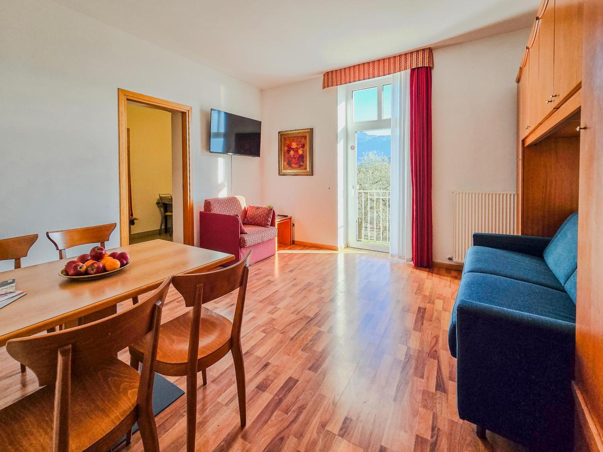Aparthotel Englovacanze Riva del Garda Buitenkant foto